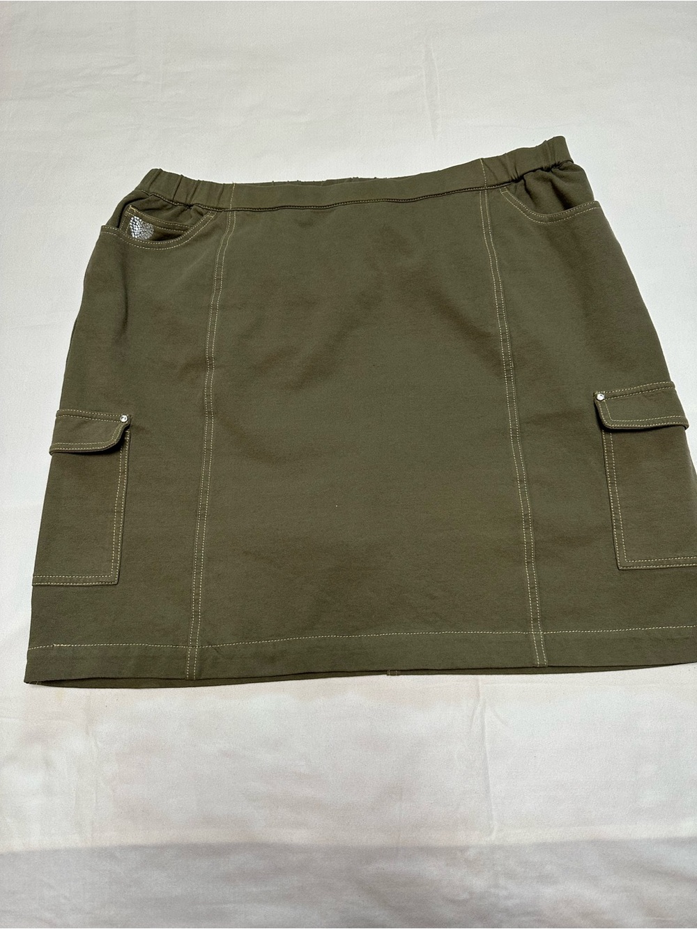 Quacker Factory Olive Green Cargo Pocket Skort
